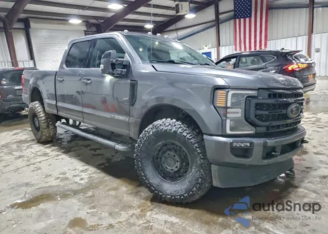 2021 Ford F250 Super Duty z USA, uszkodzony, nr VIN 1FT7W2BT8MED83419